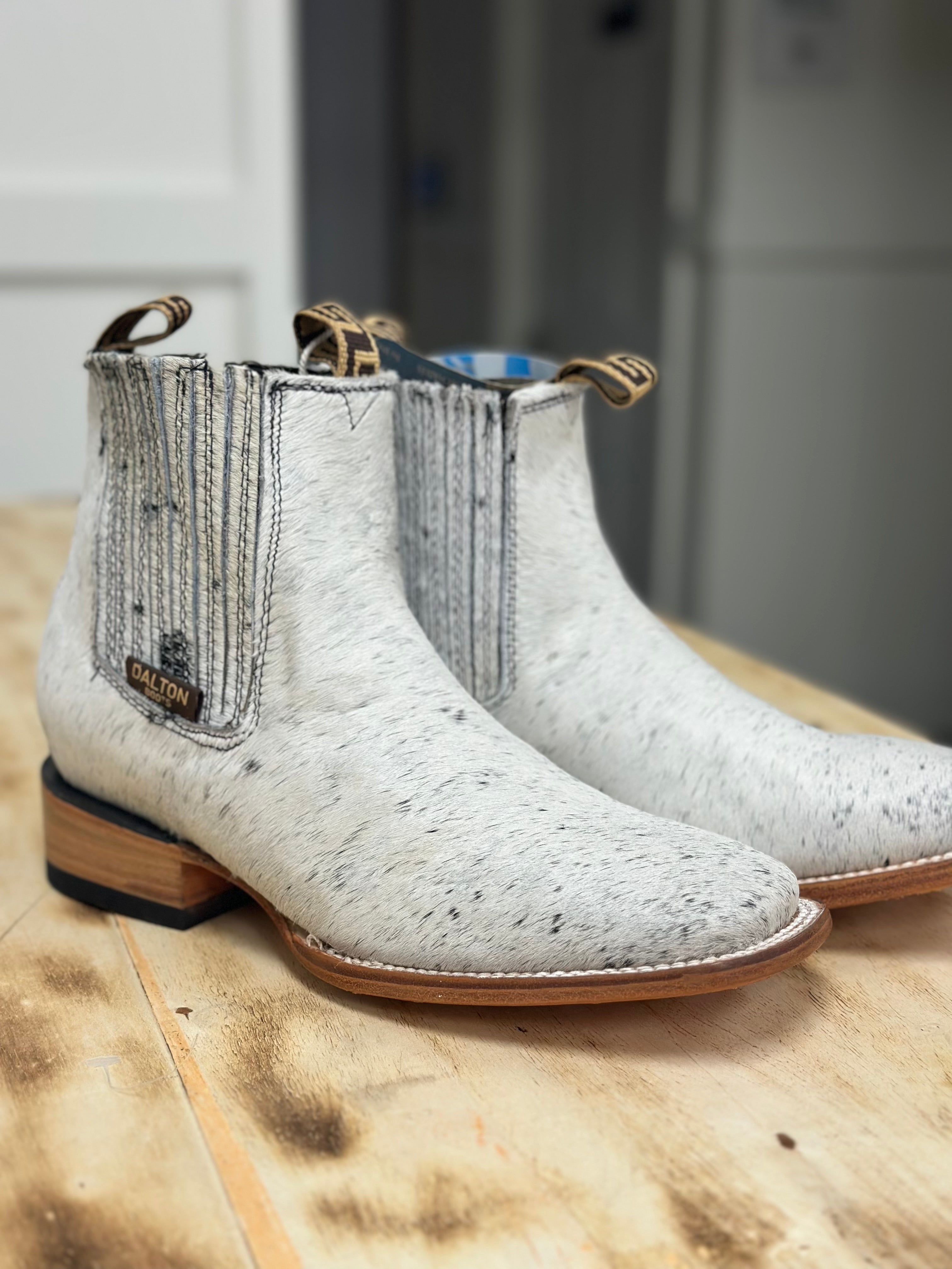 Dalton Cowhide Men Boots