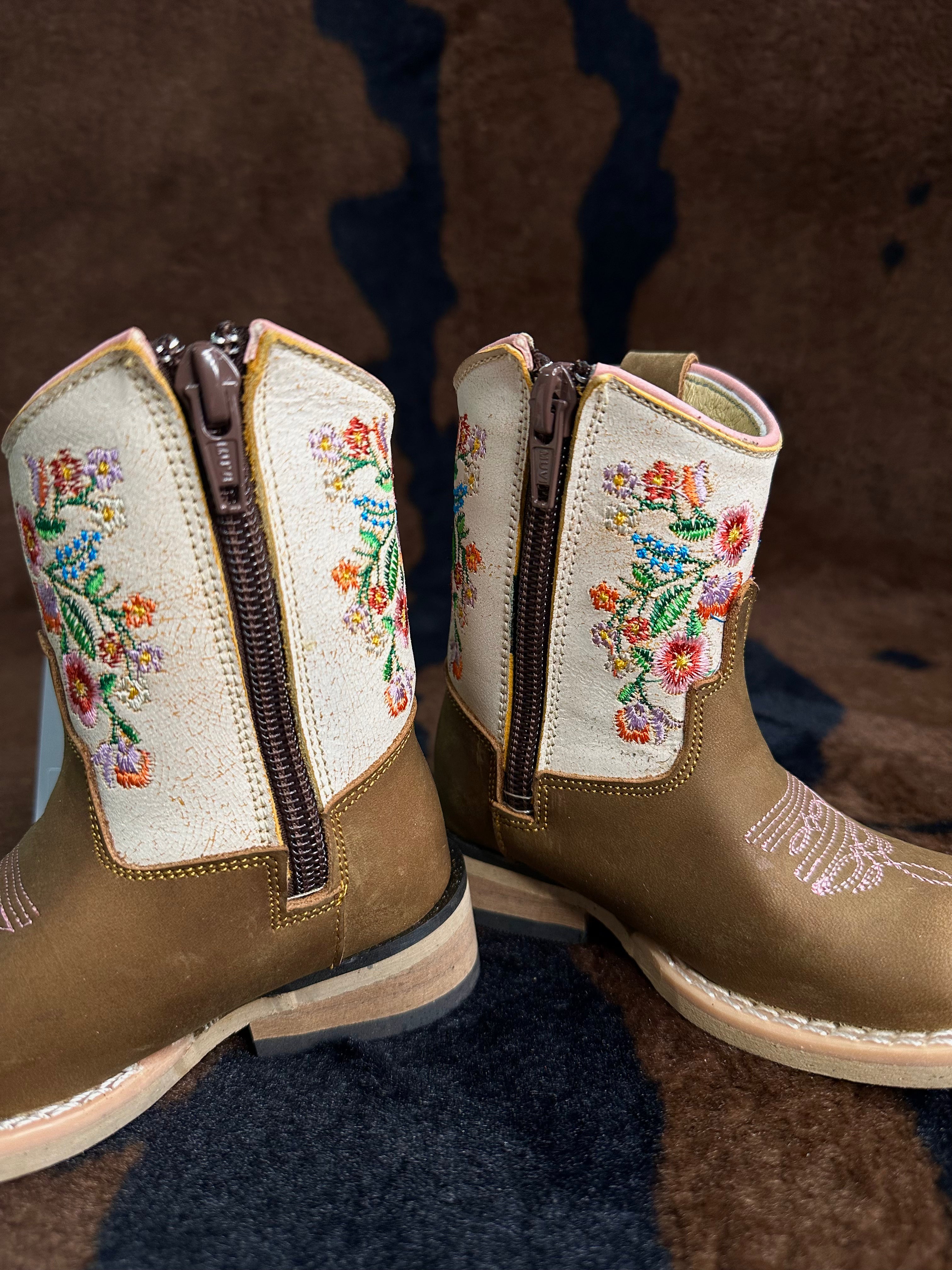 Bison Nobuck/Flower Bloom Toddler Boot