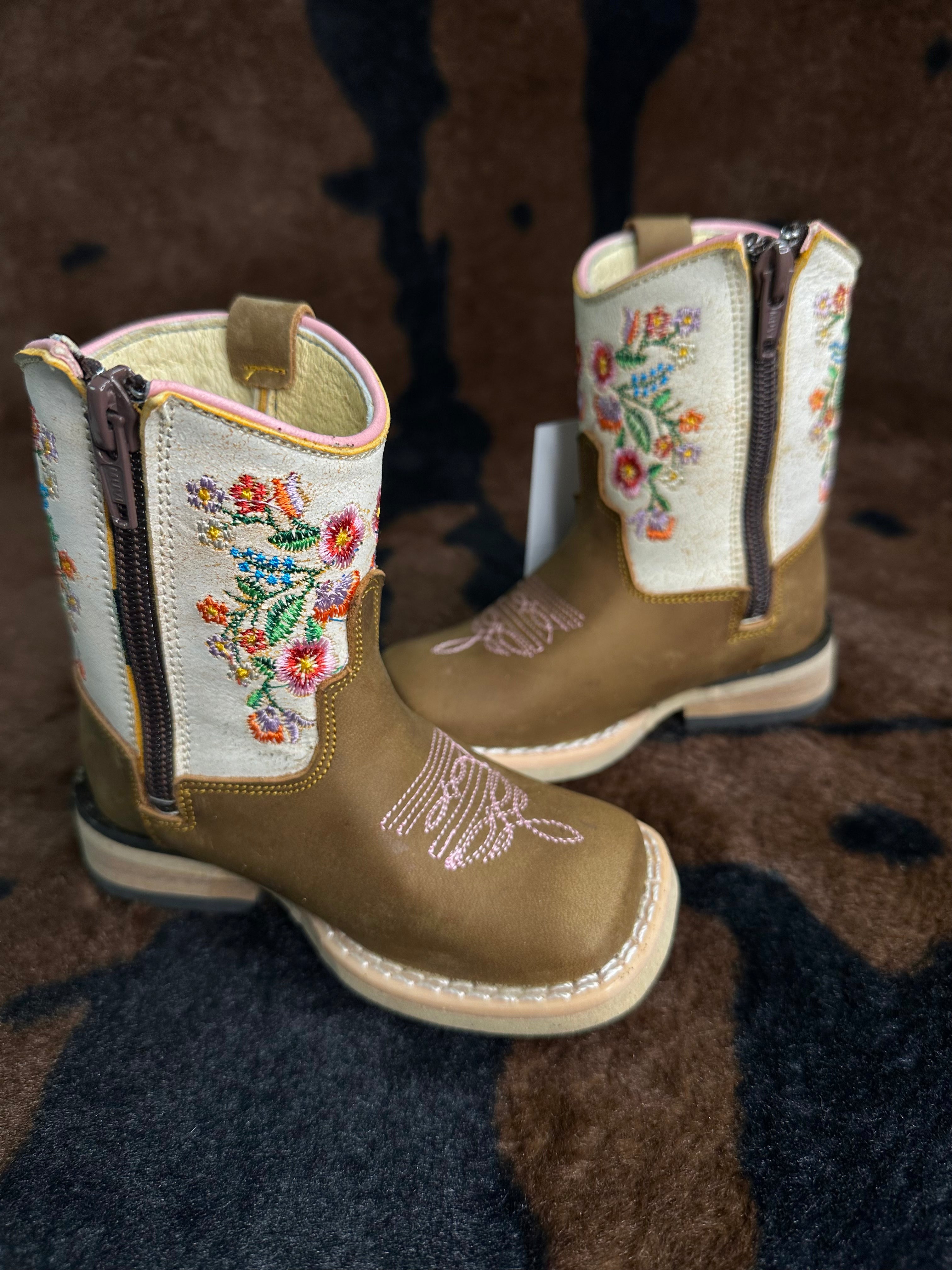 Bison Nobuck/Flower Bloom Toddler Boot